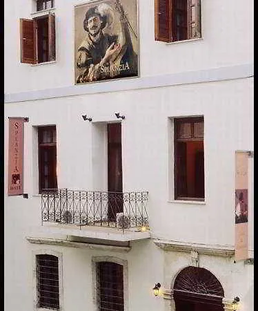 Splanzia Boutique